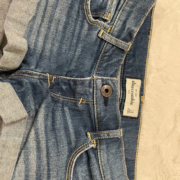 Abercrombie kids shorts - Picture 6 of 10